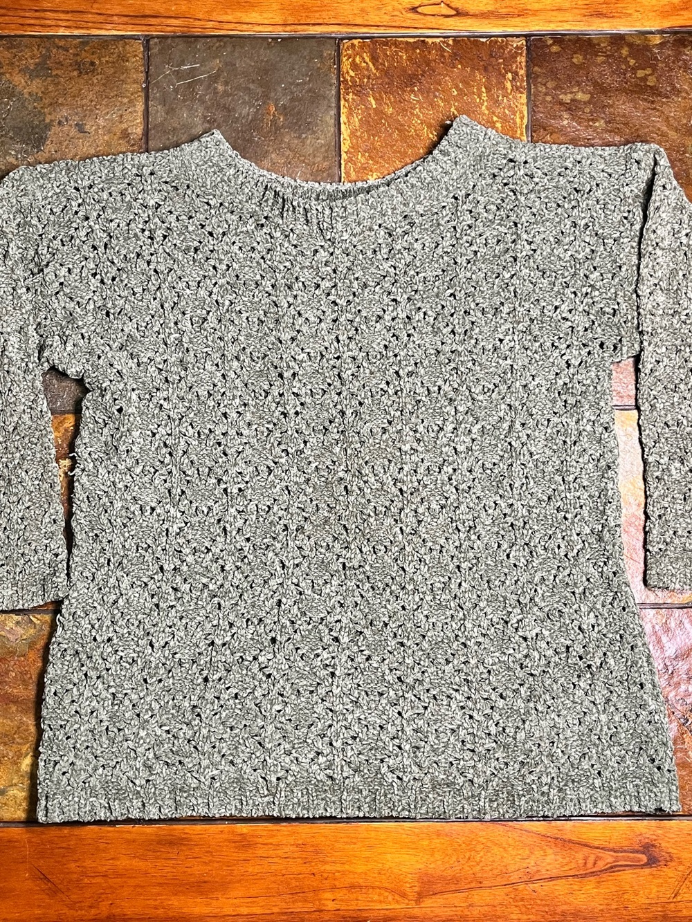 Vintage 525 America Sweater-Made in U.S.A.—Size M/L